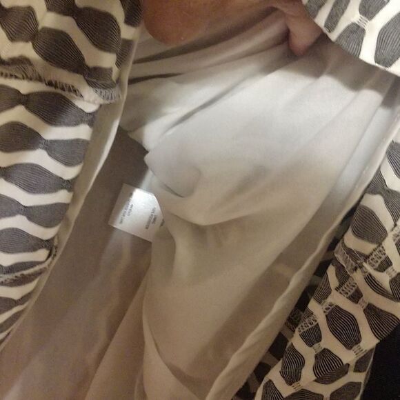 Taylor Swing skirted Dress Gray and Ivory Size 4.  V Neck Sleeveless - Picture 7 of 8